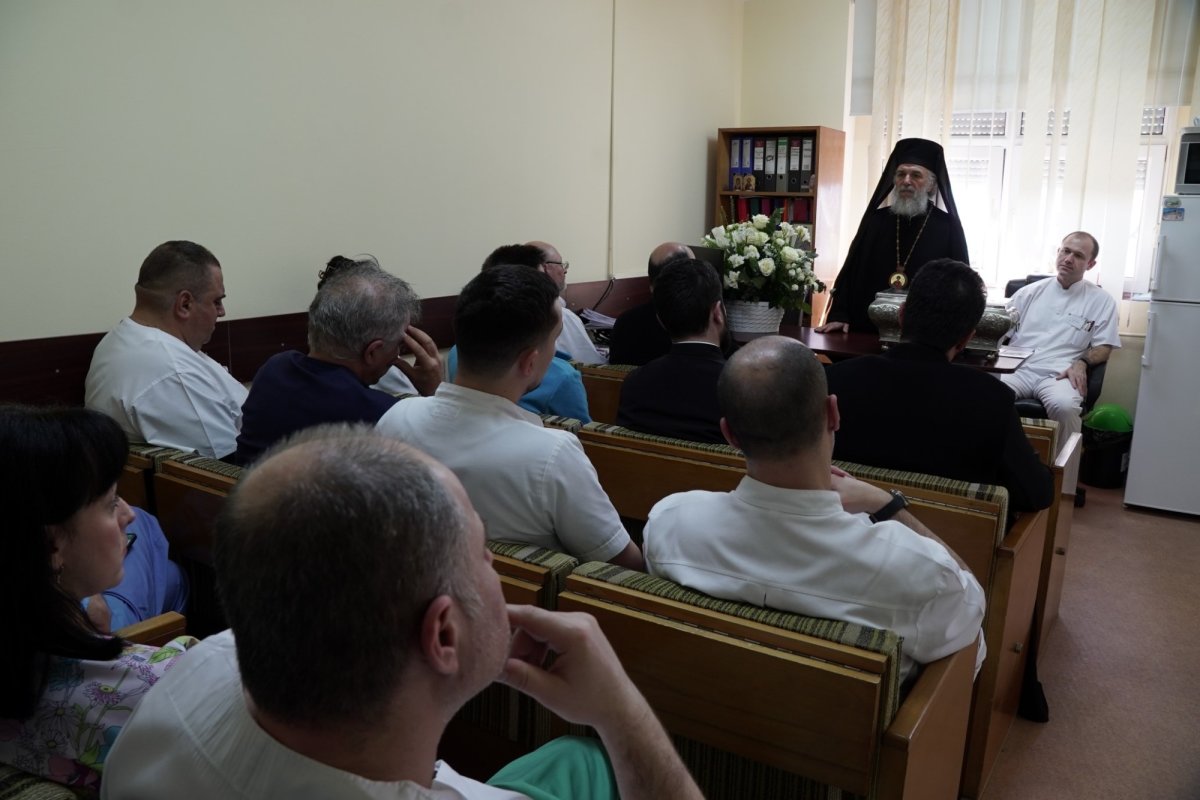 Moaștele unor sfinți tămăduitori la Spitalul Județean din Galați 289890