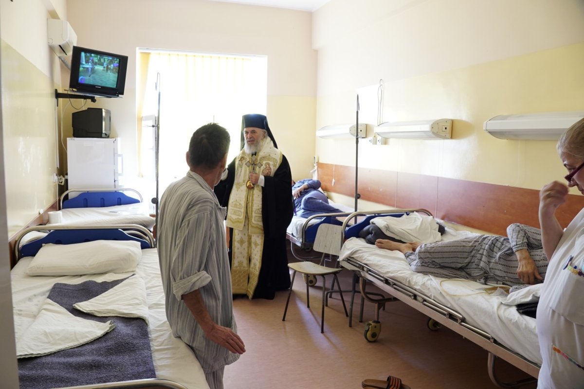 Moaștele unor sfinți tămăduitori la Spitalul Județean din Galați 289894