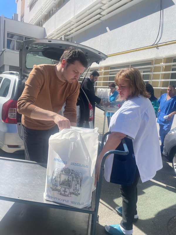 Daruri pentru mamele internate la Maternitatea Sibiu 289975