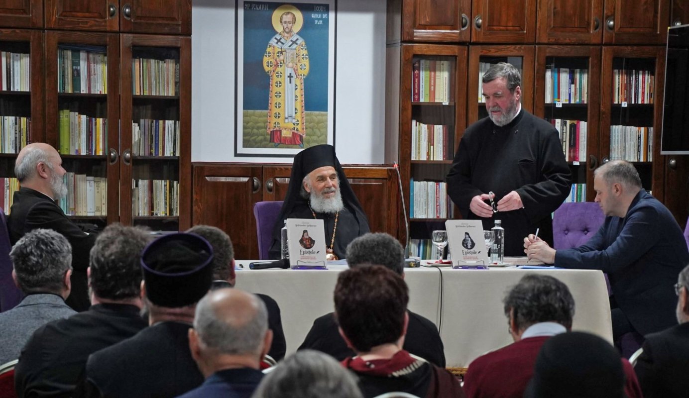 Lansare de carte la Parohia „Înălţarea Domnului” din Galaţi 290008