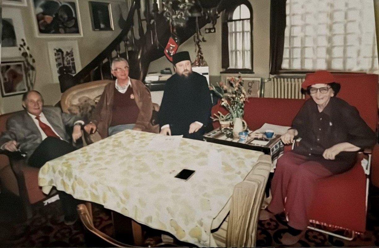 Neuitarea față de Iulia Hălăucescu, pictorița cu descendență preoțească  289952