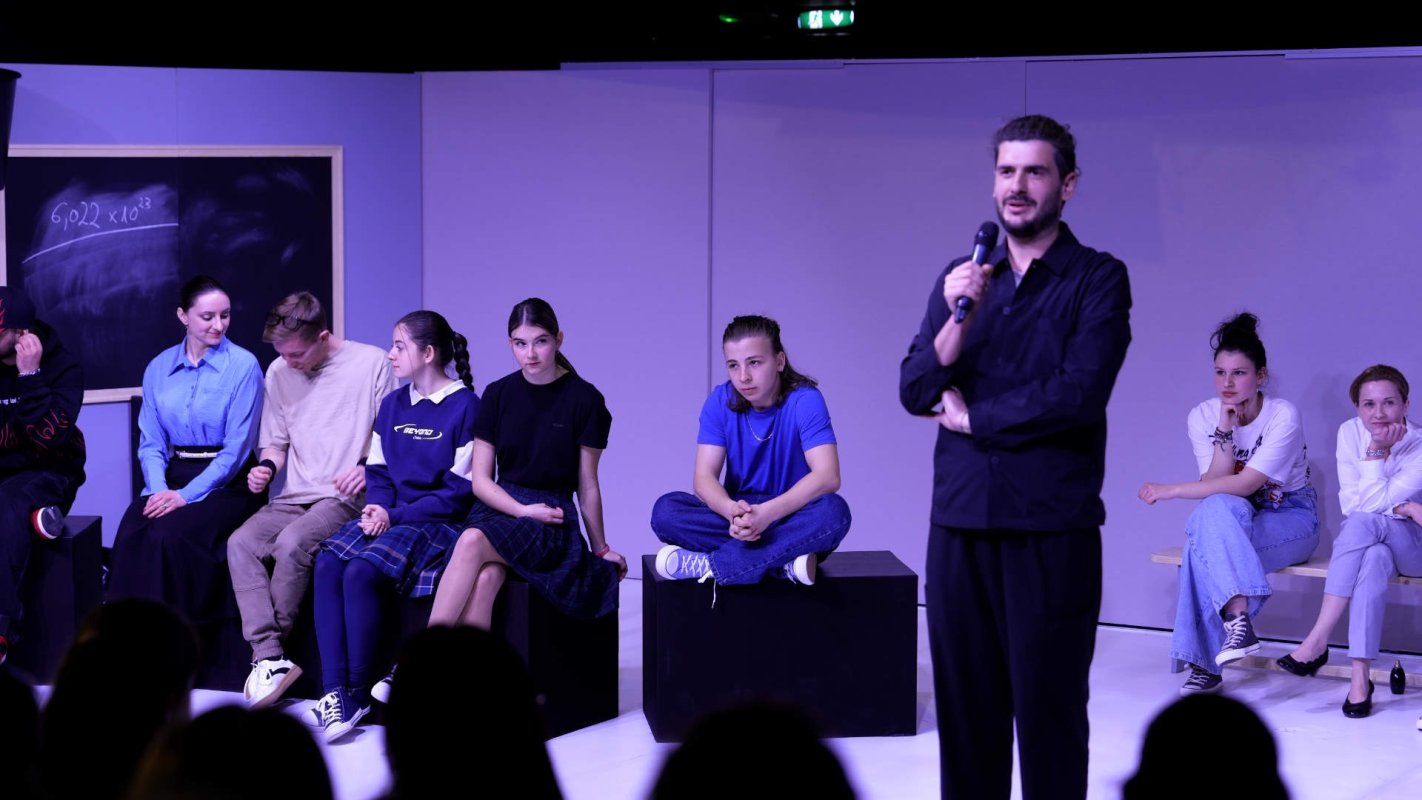 Teatru social la Sibiu în cadrul unui proiect al Asociației Filantropia Ortodoxă 290111