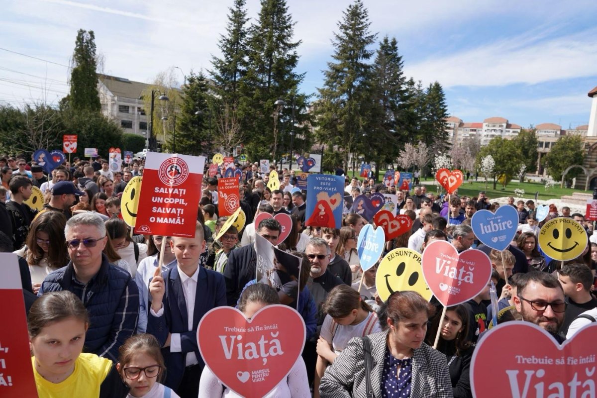 Evenimente la finalul „Lunii pentru viață” în orașe din țară 290446