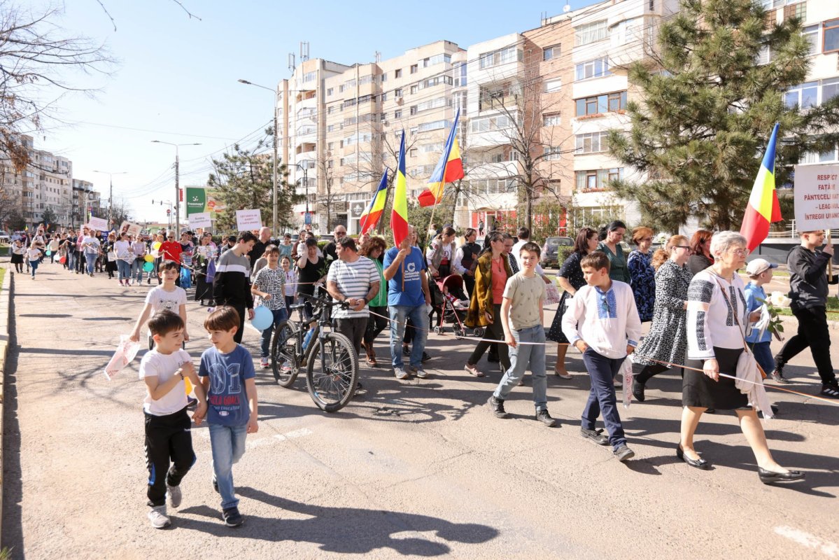 Mărturie continuă pentru protejarea vieții 290470