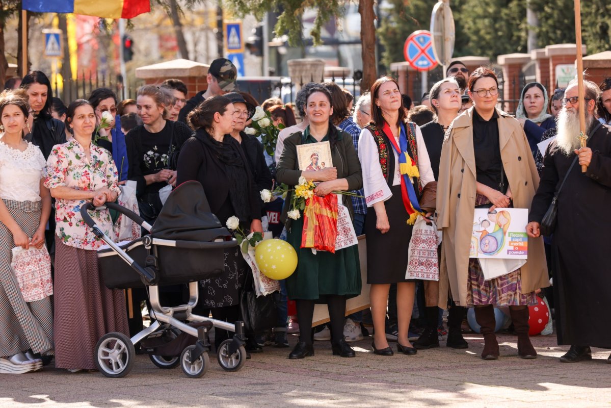 Mărturie continuă pentru protejarea vieții 290472