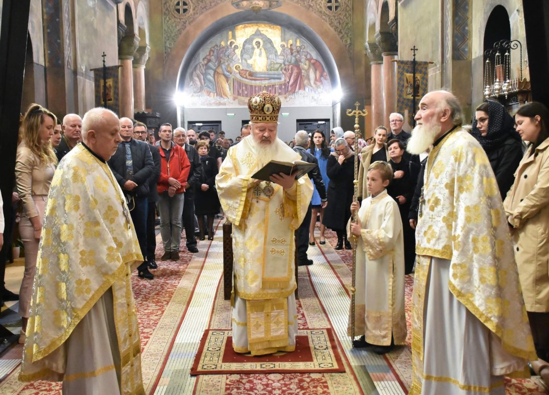 Slujiri arhiereşti la Cluj‑Napoca şi Bistriţa 290334