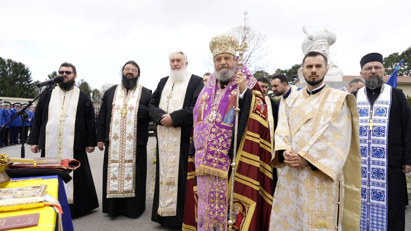 Altarul de vară al Jandarmeriei Brașov a fost sfințit 290629