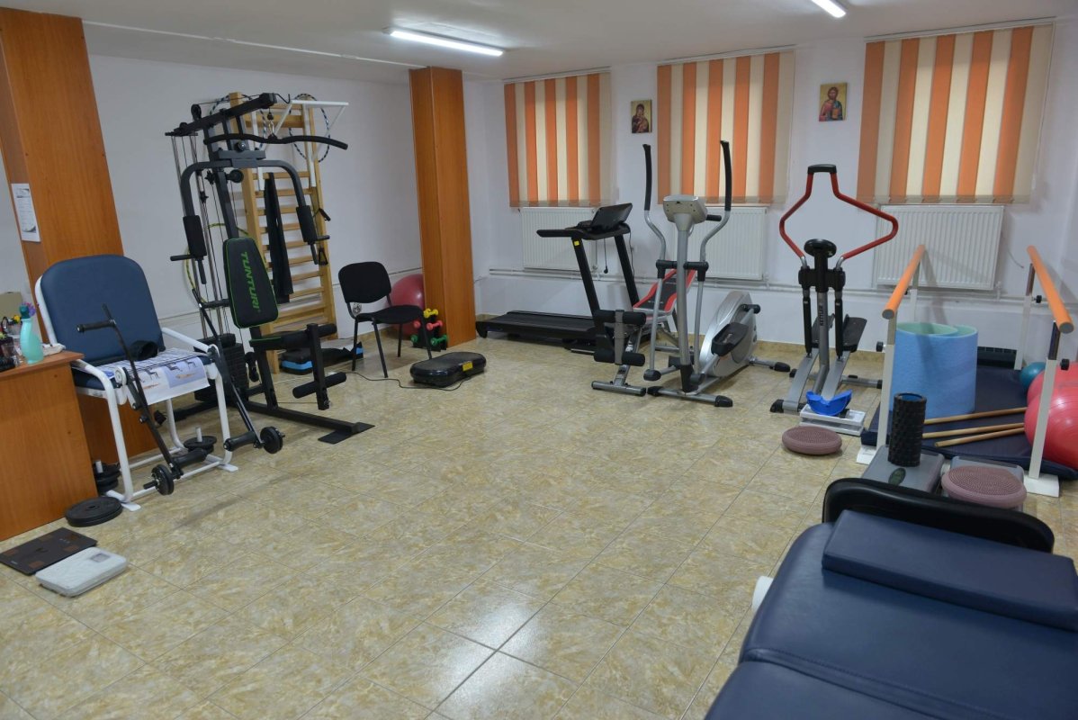 Lucrare filantropică la Centrul „Sfântul Meletie” din Alba Iulia 290080