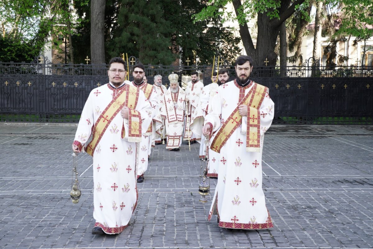 Rugăciune și filantropie în Arhiepiscopia Dunării de Jos 291191