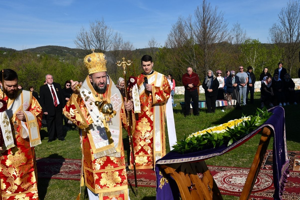 Slujire și vizite pastorale în Episcopia Caransebeșului 291204