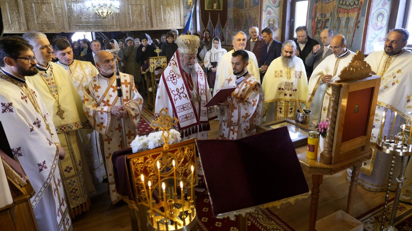 Binecuvântare arhierească pentru comunitatea din Cincșor, județul Brașov 291243