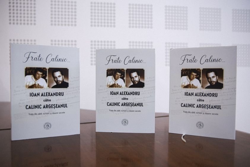 Lansarea volumului „Toată vremea-și are vreme” în limba maghiară la Cluj-Napoca 291452