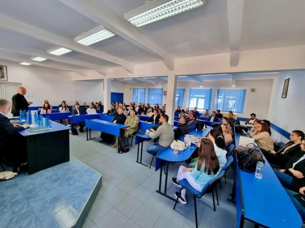 Conferință ASCOR la Târgoviște 291619