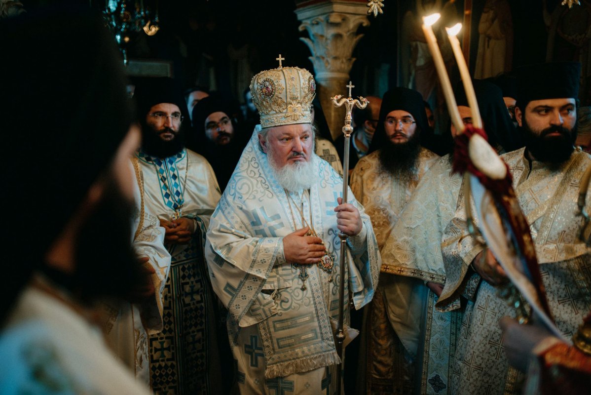 Cinstirea Sfântului Ipatie în vechea sa chinovie românească athonită 292136