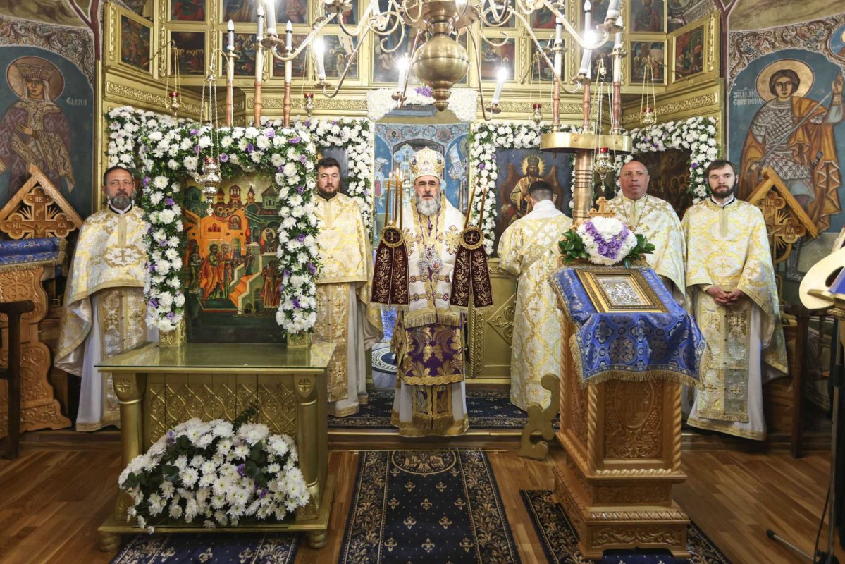 Popas de rugăciune într‑o parohie buzoiană 292114