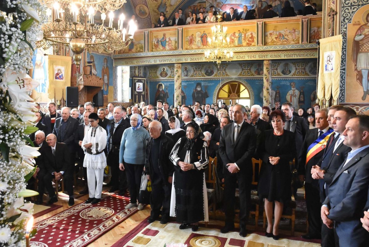 Sfântul Ierarh Pahomie de la Gledin, pomenit la 300 de ani de la trecerea la Domnul 292091