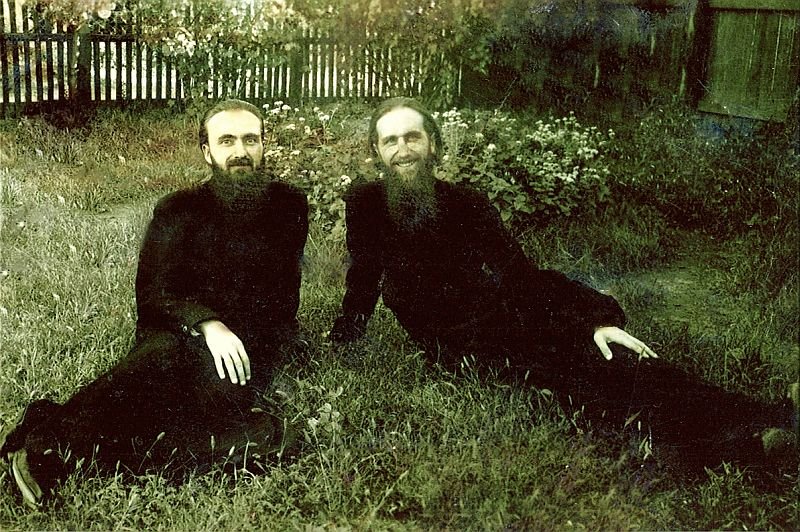 Părintele Haralambie Vasilache - un martir al Rugului Aprins 292165