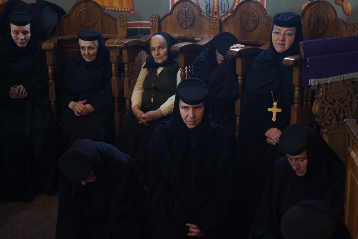 Târnosirea vechii biserici a Mănăstirii Subpiatră, Alba 292229