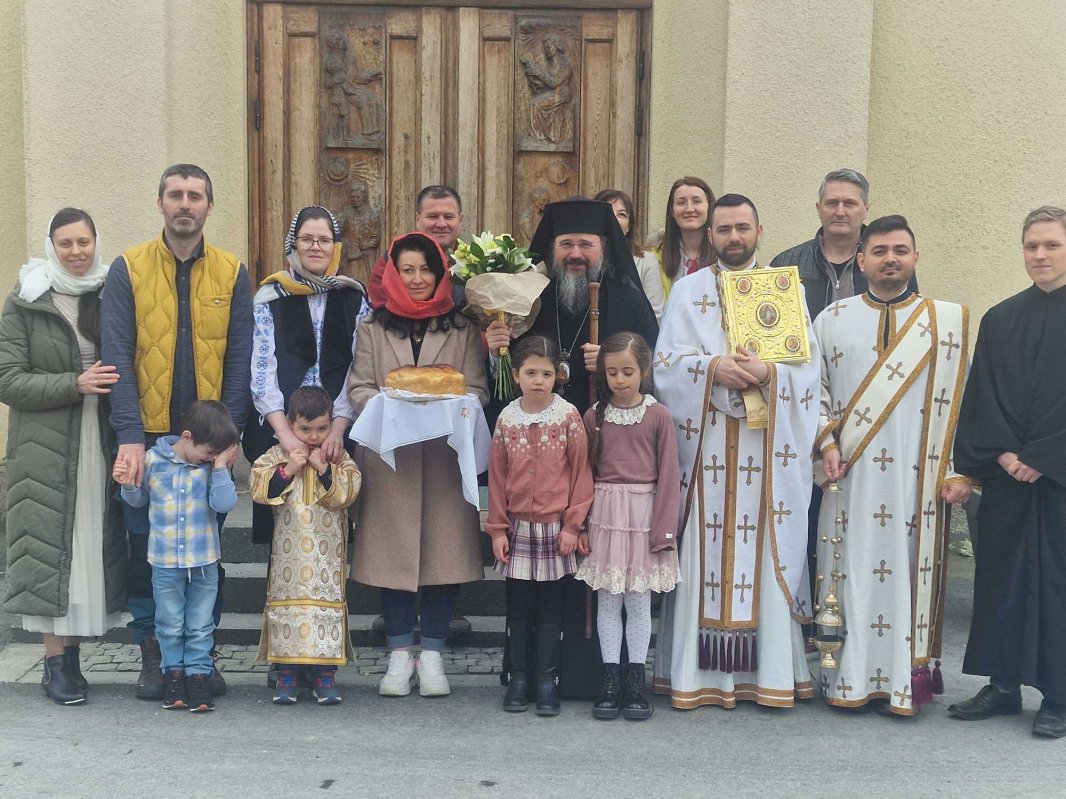 Episcopul Macarie, în vizită pastorală la comunități din Suedia 292387
