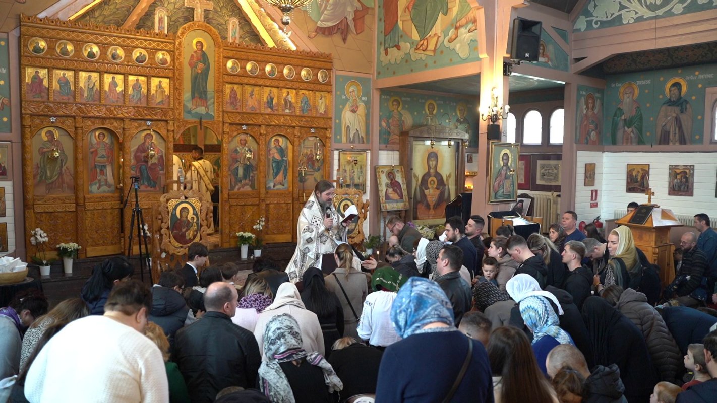 Episcopul Macarie, în vizită pastorală la comunități din Suedia 292388