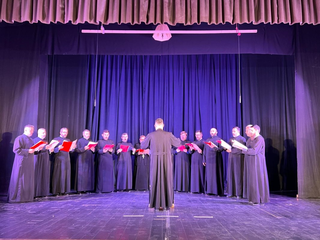 Festival de pricesne „La Umbra Crucii Tale”, ediţia a 7‑a, în Protopopiatul Tinca 292336