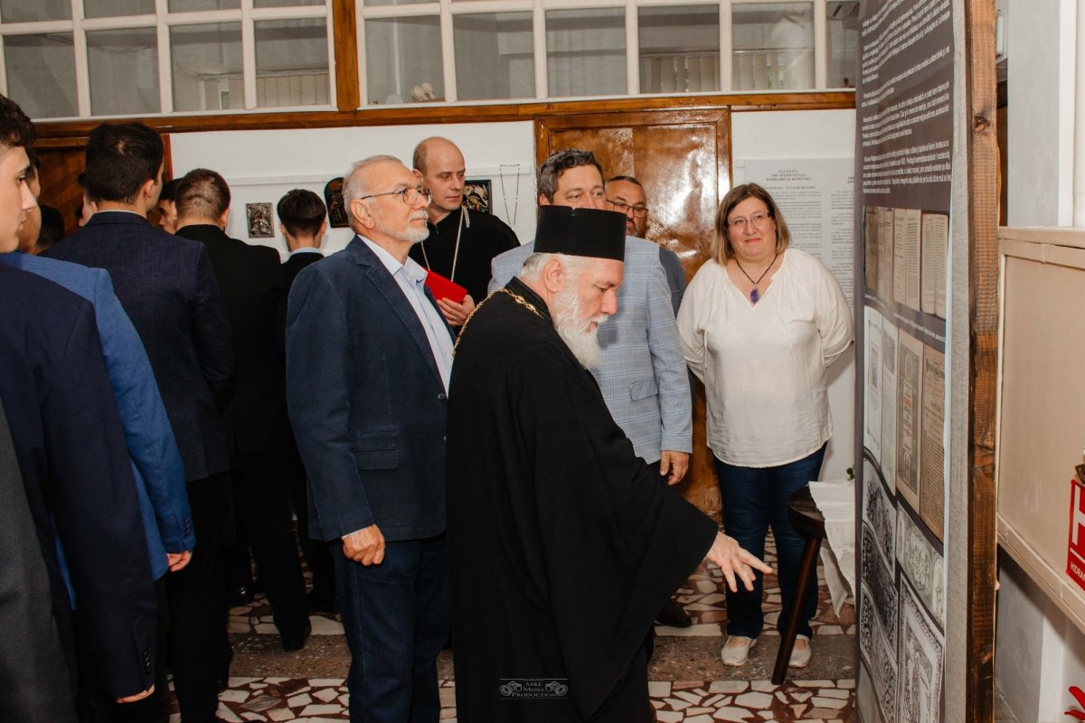 Expoziție de carte veche religioasă la Muzeul Național al Agriculturii din Slobozia 292627