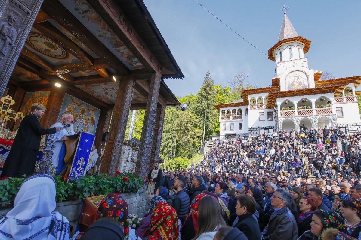 Trei decenii de arhierie sărbătoriţi de Preasfinţitul Părinte Episcop Iustin 292722