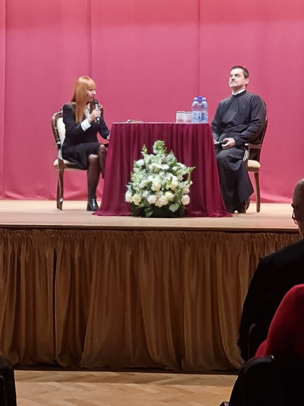 Conferința „Generația Dopaminei” în orașul bihorean Salonta 292971