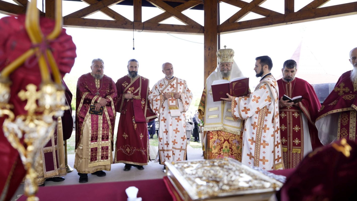 Cinstirea Sfântului Mare Mucenic Gheorghe la Mănăstirea Bunești 293165