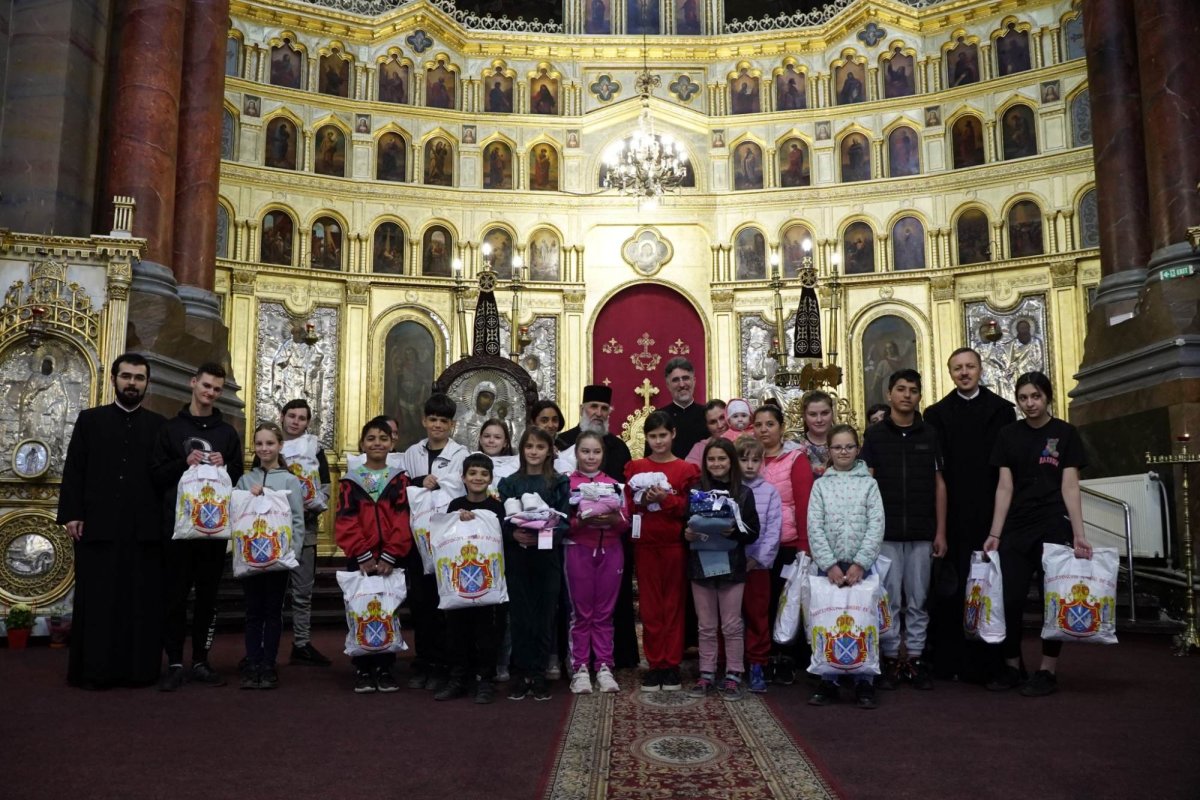 Conferinţă preoţească şi debutul programului „Ne înnoim de Sfintele Paşti” 293382