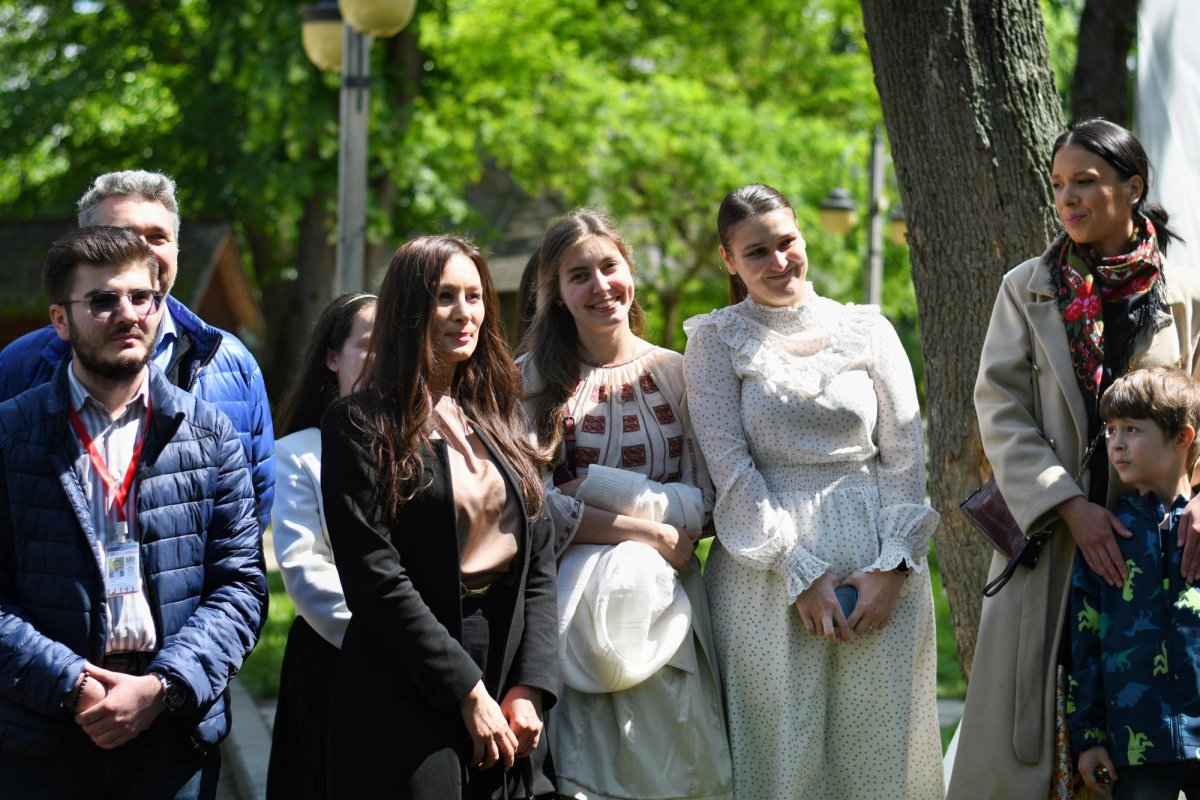 Expoziție de icoane la Muzeul „Dimitrie Gusti” din București 293830