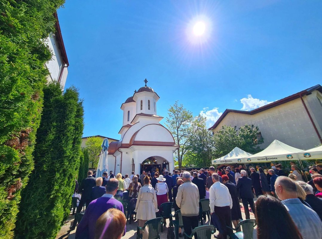 Hramul Bisericii „Intrarea Domnului în Ierusalim” din Florești 293778