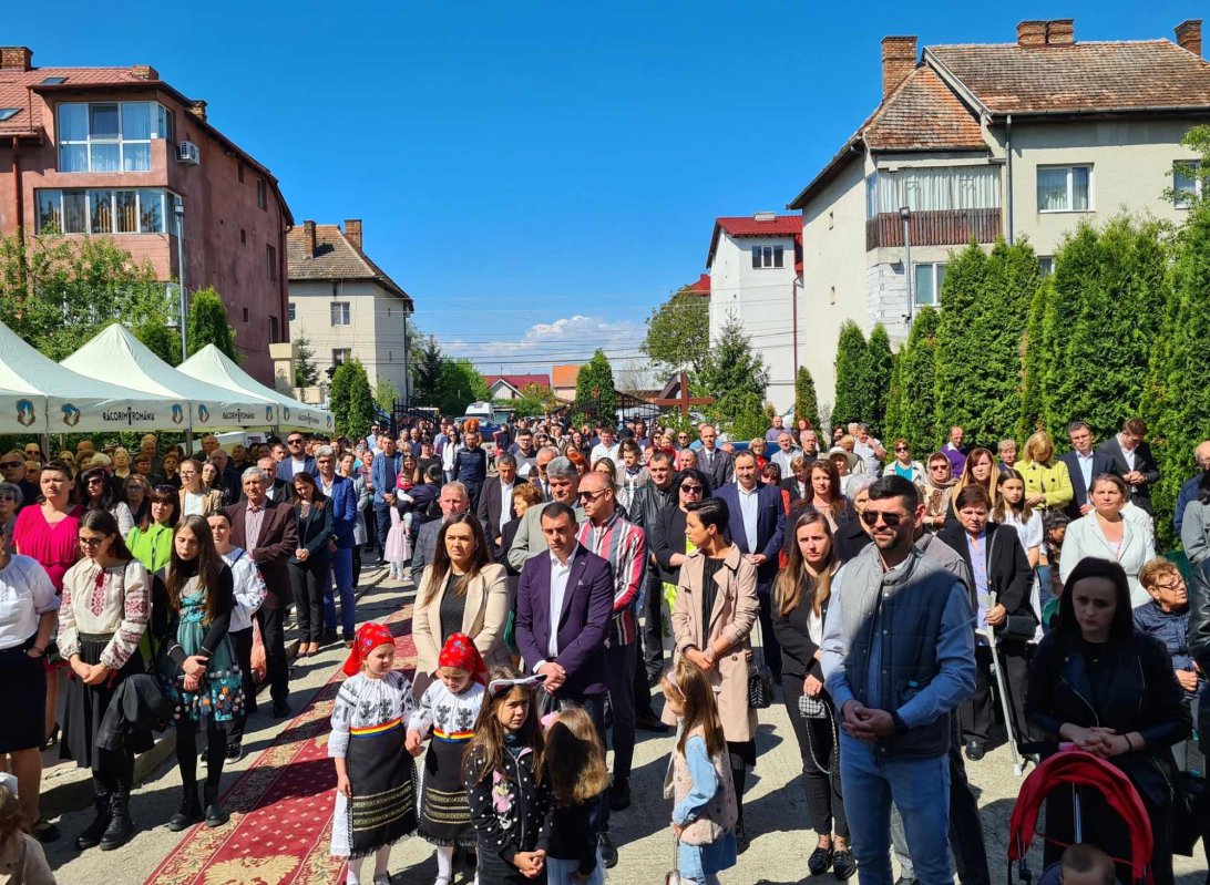 Hramul Bisericii „Intrarea Domnului în Ierusalim” din Florești 293782