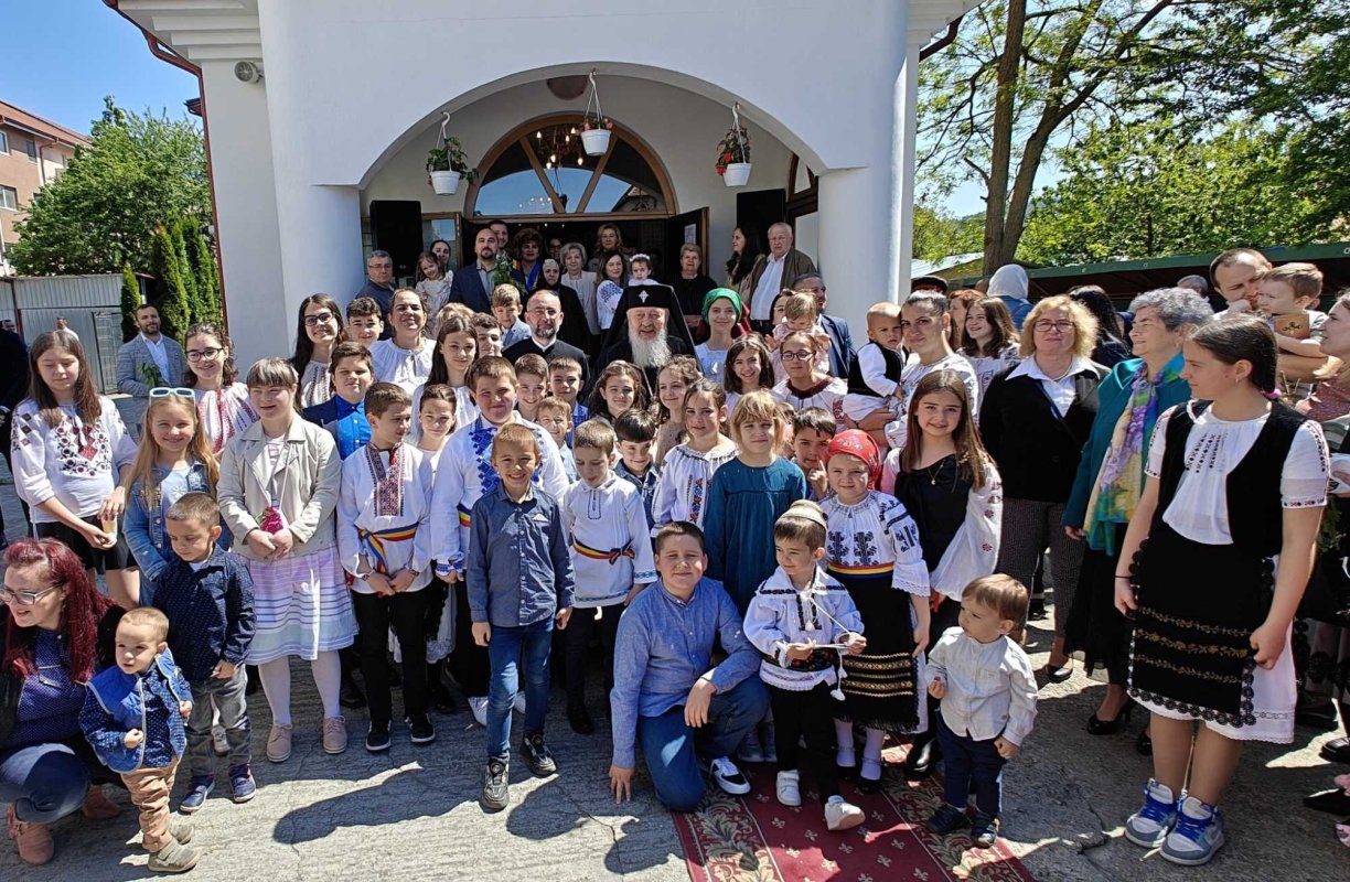 Hramul Bisericii „Intrarea Domnului în Ierusalim” din Florești 293783