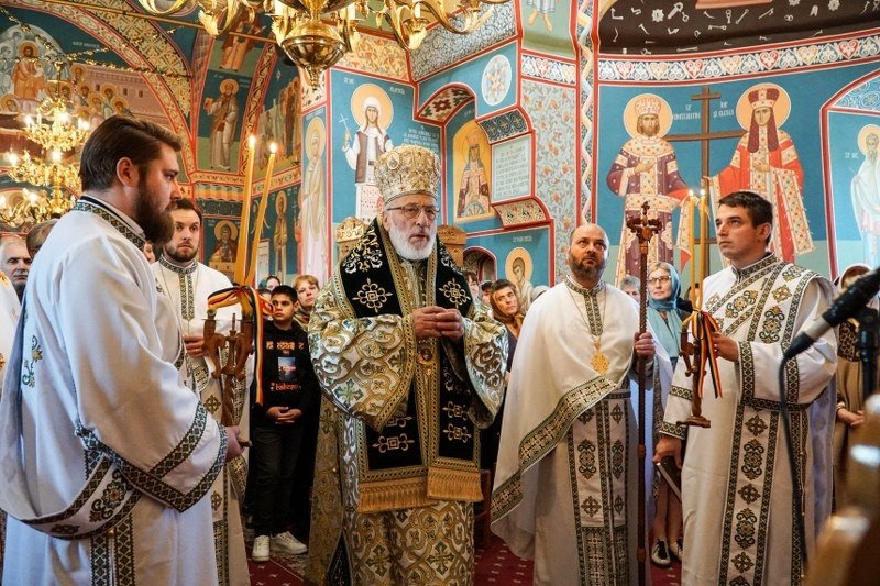 Procesiuni și slujiri de Florii în eparhii din Muntenia și Dobrogea 293865