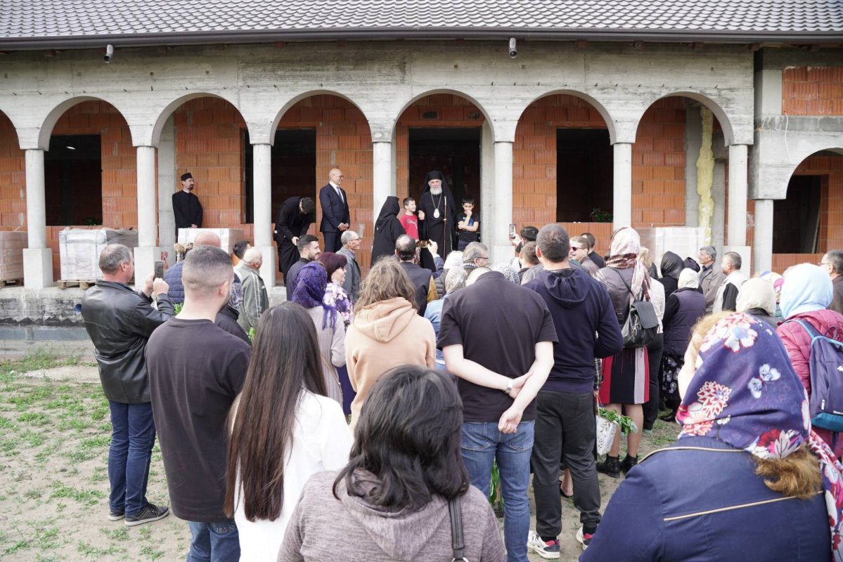 Binecuvântare pentru slujire la un schit din judeţul Galaţi 293929