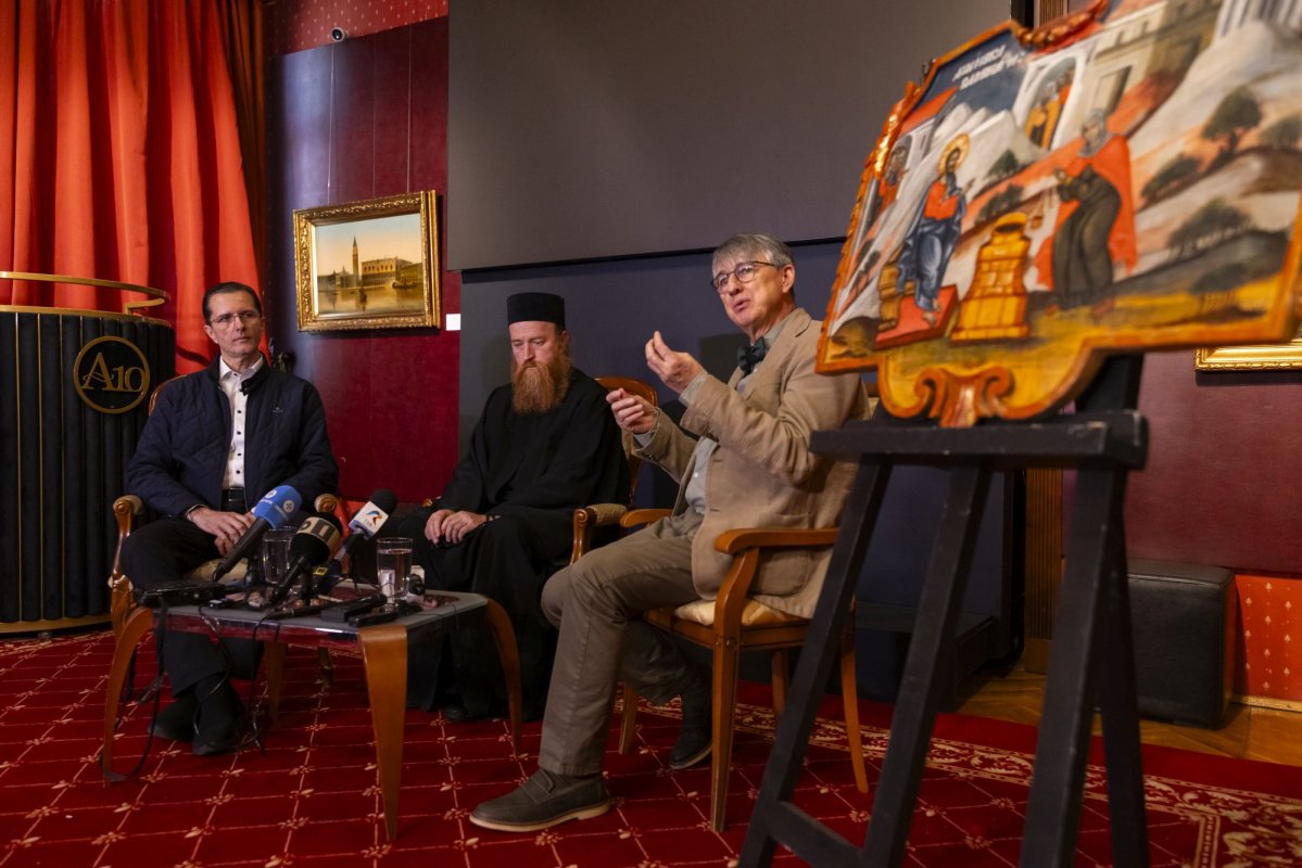 Icoană prețioasă revenită în patrimoniul muzeal al Mănăstirii Cernica 294006