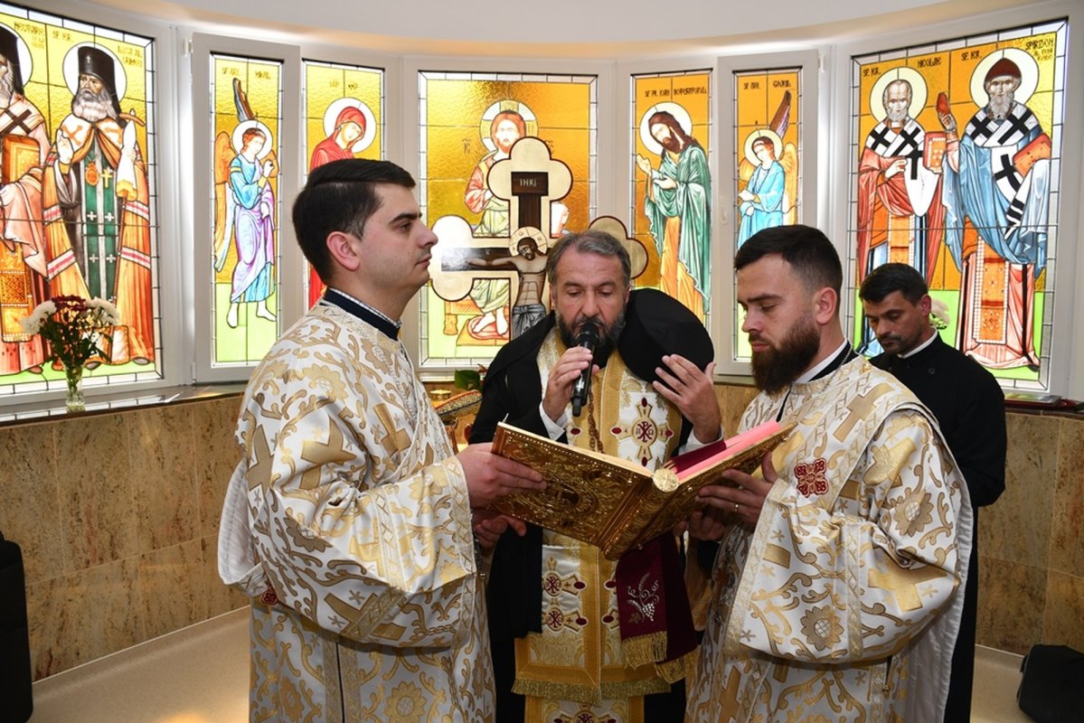 Paraclisul de la Staționar 2 Reșița a fost binecuvântat 294138