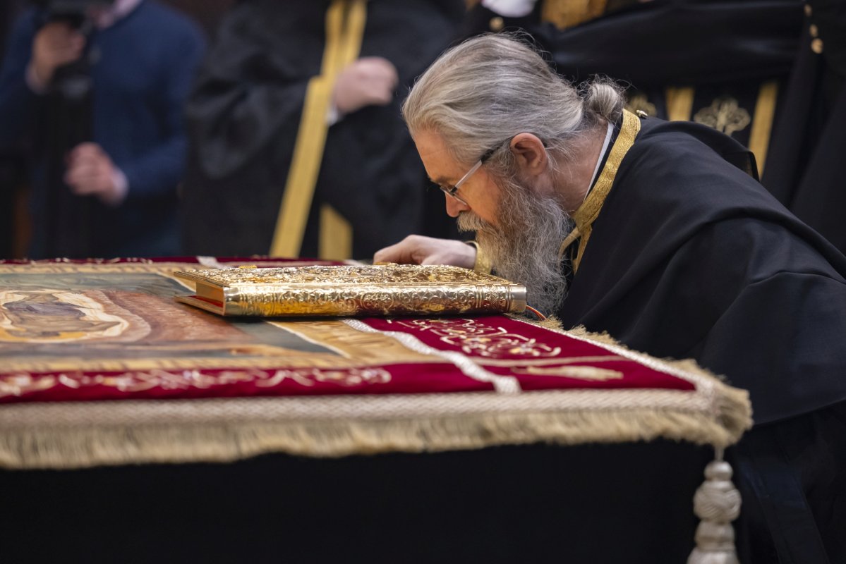 Sfântul Epitaf a fost așezat spre închinare la Catedrala Patriarhală 294201