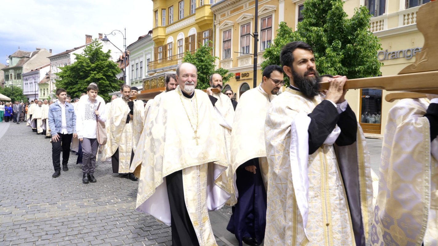 Procesiunea Învierii în cetatea Sibiului 294622
