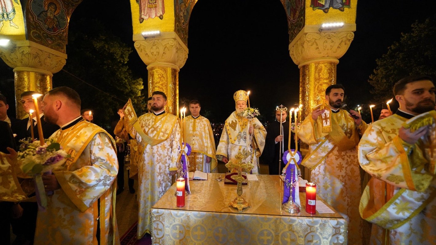 Ziua Învierii în eparhii din Mitropolia Munteniei și Dobrogei 294636