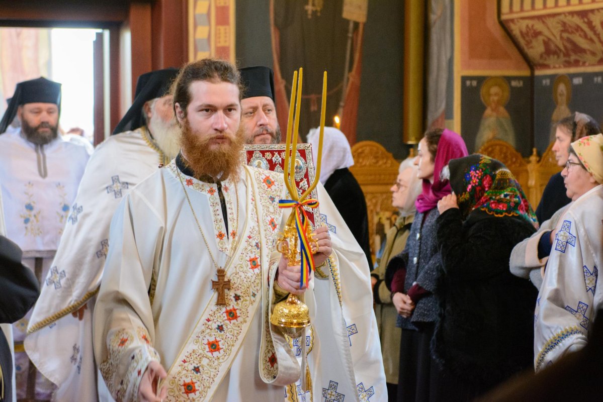 Mănăstirea Vlădiceni din Iași și-a sărbătorit hramul 294798
