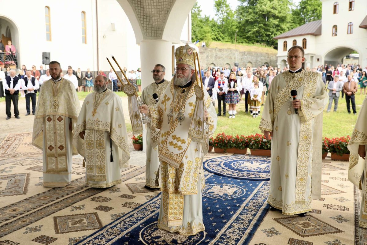 Sărbătoarea Paștelui în Episcopia Maramureşului şi Sătmarului 294865