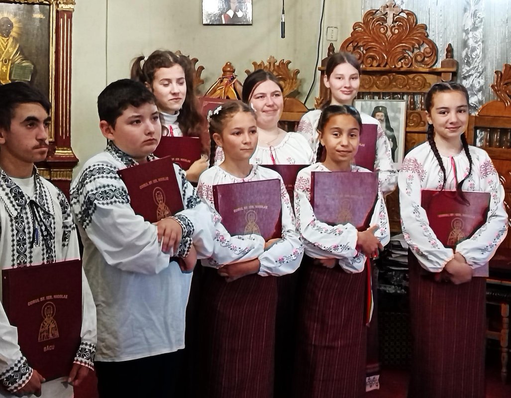 „Corul este a doua noastră casă” 294935