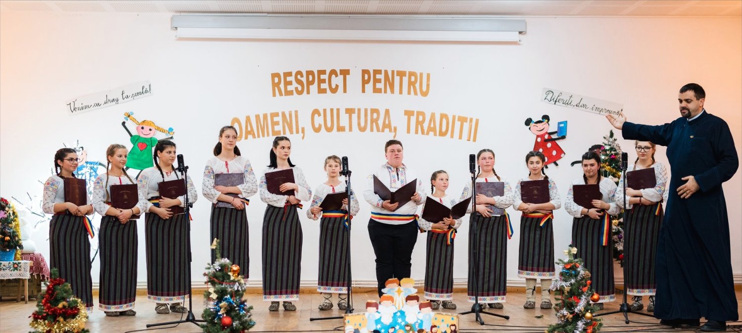 „Corul este a doua noastră casă” 294938