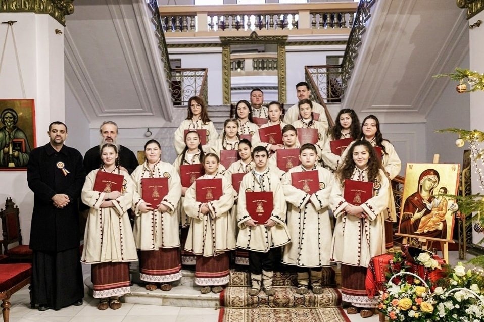 „Corul este a doua noastră casă” 294943