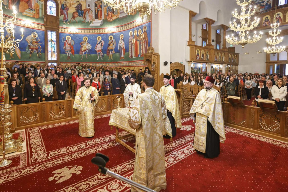 Orașul Unirii, gazdă a Olimpiadei Naționale de Religie 295061