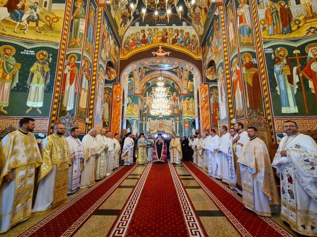 Hramul Mănăstirii Salva și sărbătorirea a 30 de ani de la înființarea așezământului monahal 295141