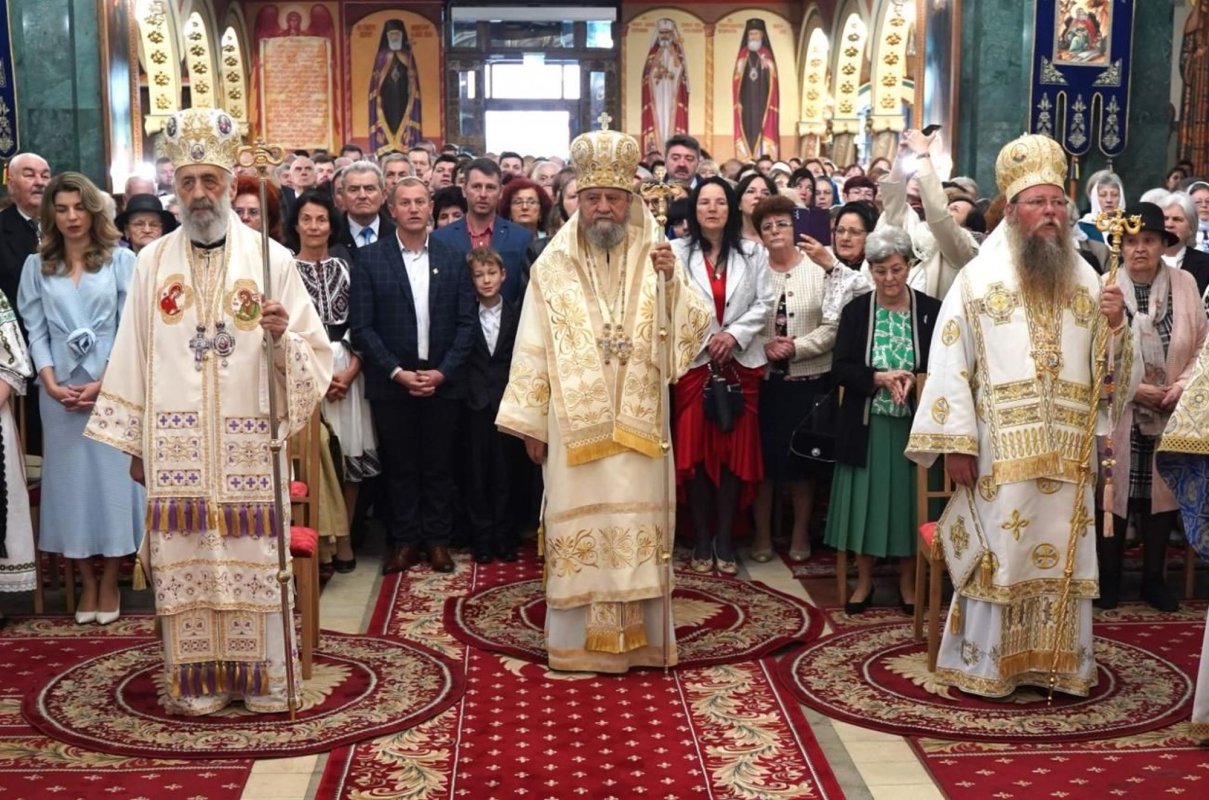 Târnosirea Bisericii „Buna Vestire” - Catedrala mică din Târgu Mureș 295392