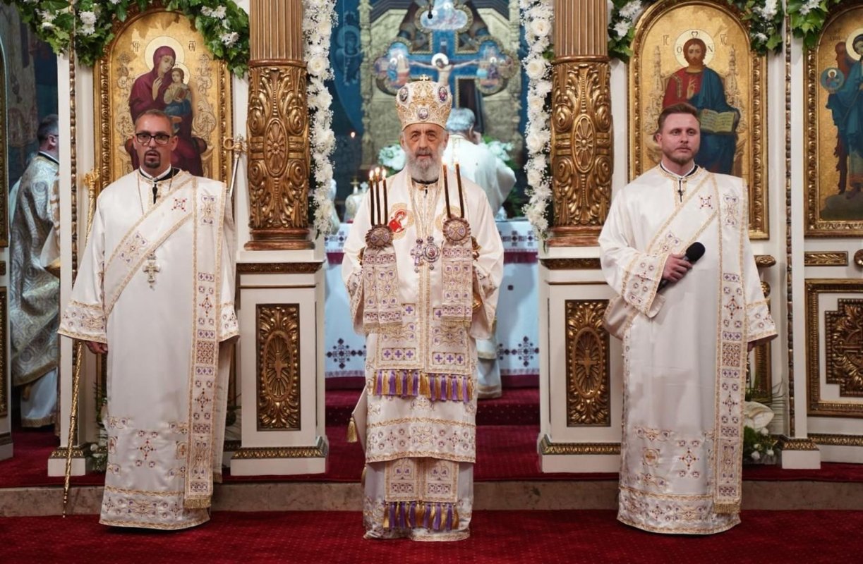 Târnosirea Bisericii „Buna Vestire” - Catedrala mică din Târgu Mureș 295395